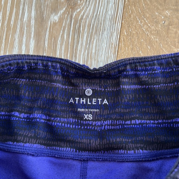Athleta Retreat Leggings - Picture 4 of 8